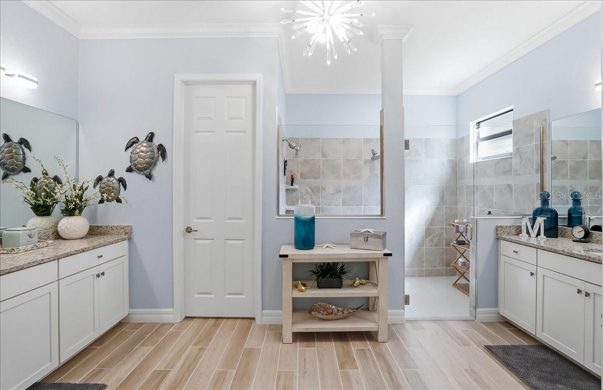 SARASOTA NATIONAL PH 13-C - Residential