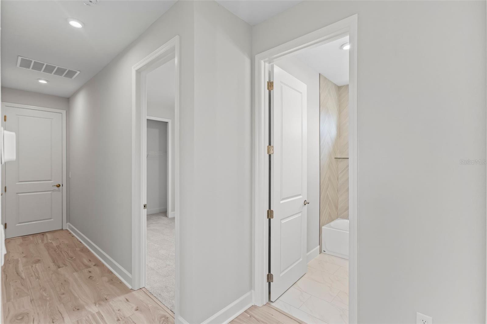 KH CW HAMMOCK OAKS - Residential