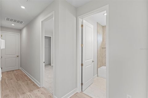 Tiny photo for 435 Verona Way, Lady Lake, FL 32159 (MLS # W7880540)