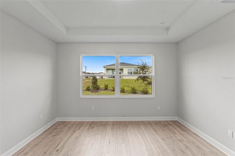 Tiny photo for 435 Verona Way, Lady Lake, FL 32159 (MLS # W7880540)