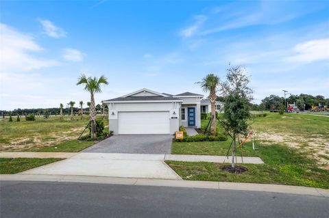 Tiny photo for 435 Verona Way, Lady Lake, FL 32159 (MLS # W7880540)
