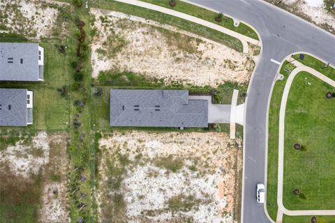 Tiny photo for 435 Verona Way, Lady Lake, FL 32159 (MLS # W7880540)