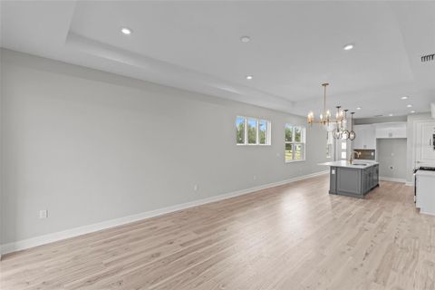 Tiny photo for 435 Verona Way, Lady Lake, FL 32159 (MLS # W7880540)