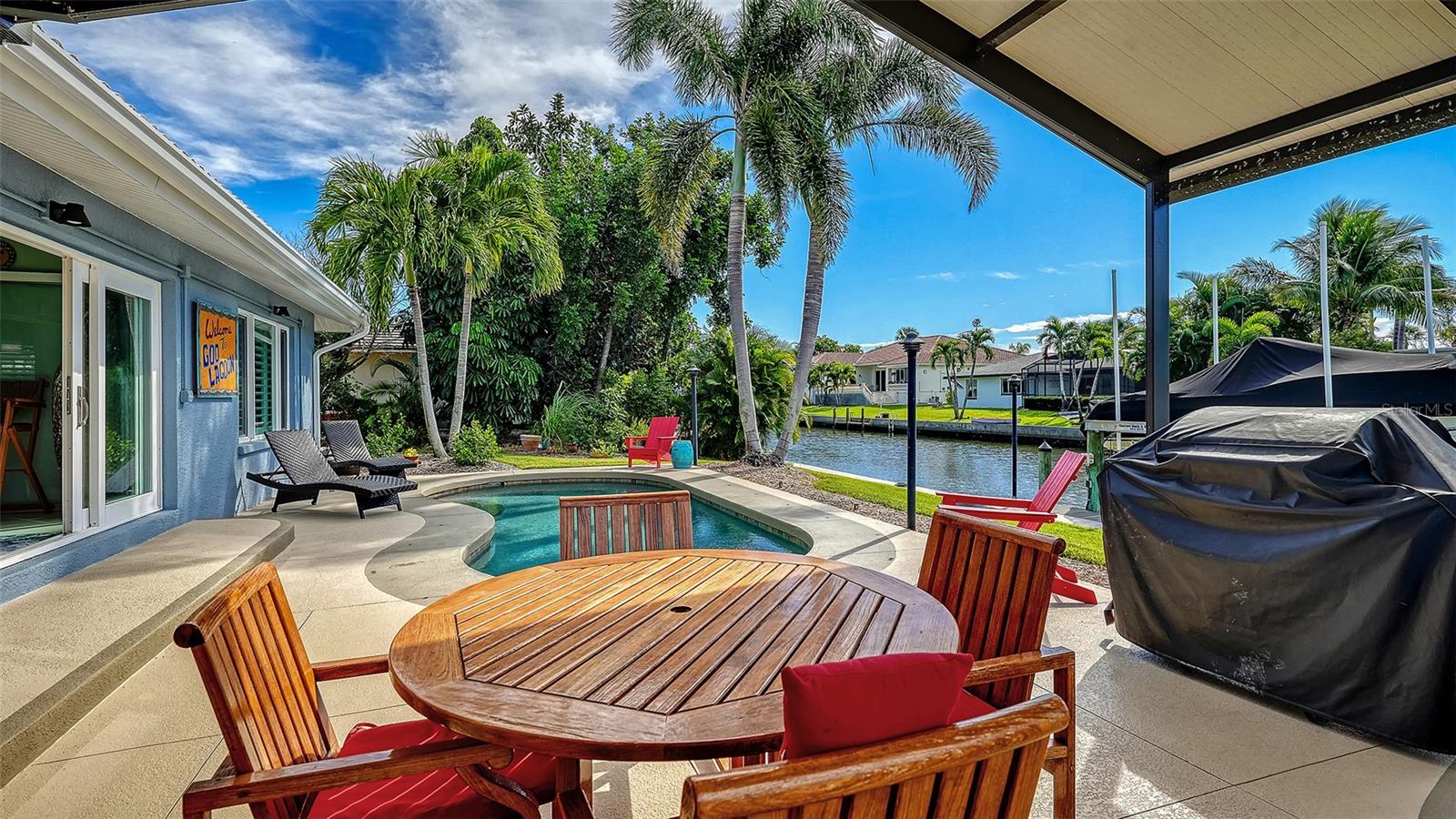 SIESTA ISLES - Residential