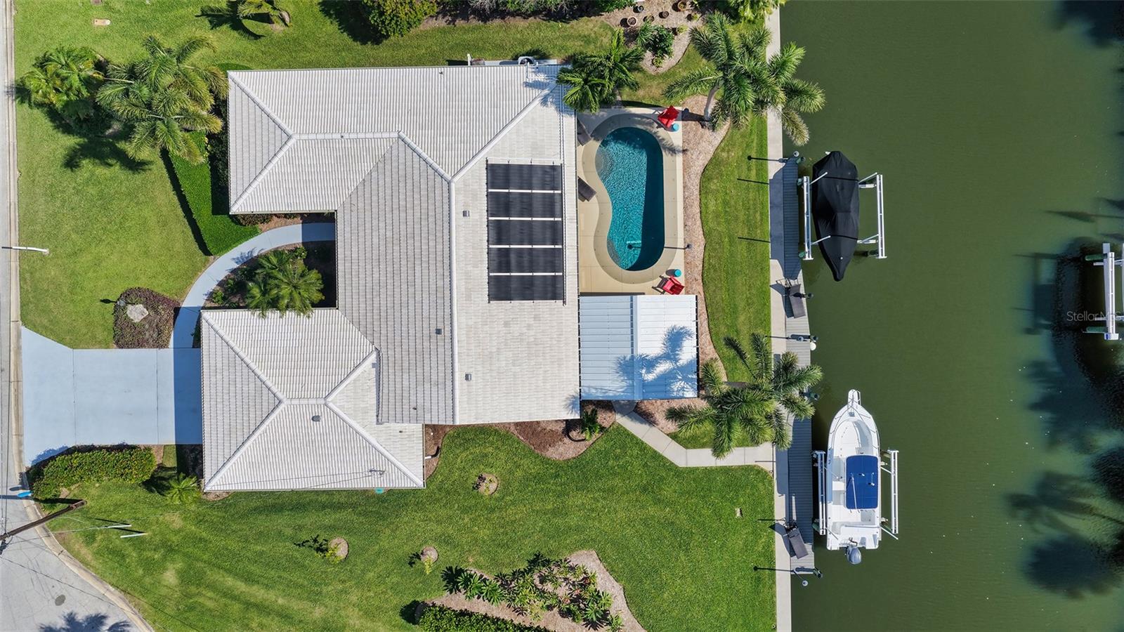 SIESTA ISLES - Residential