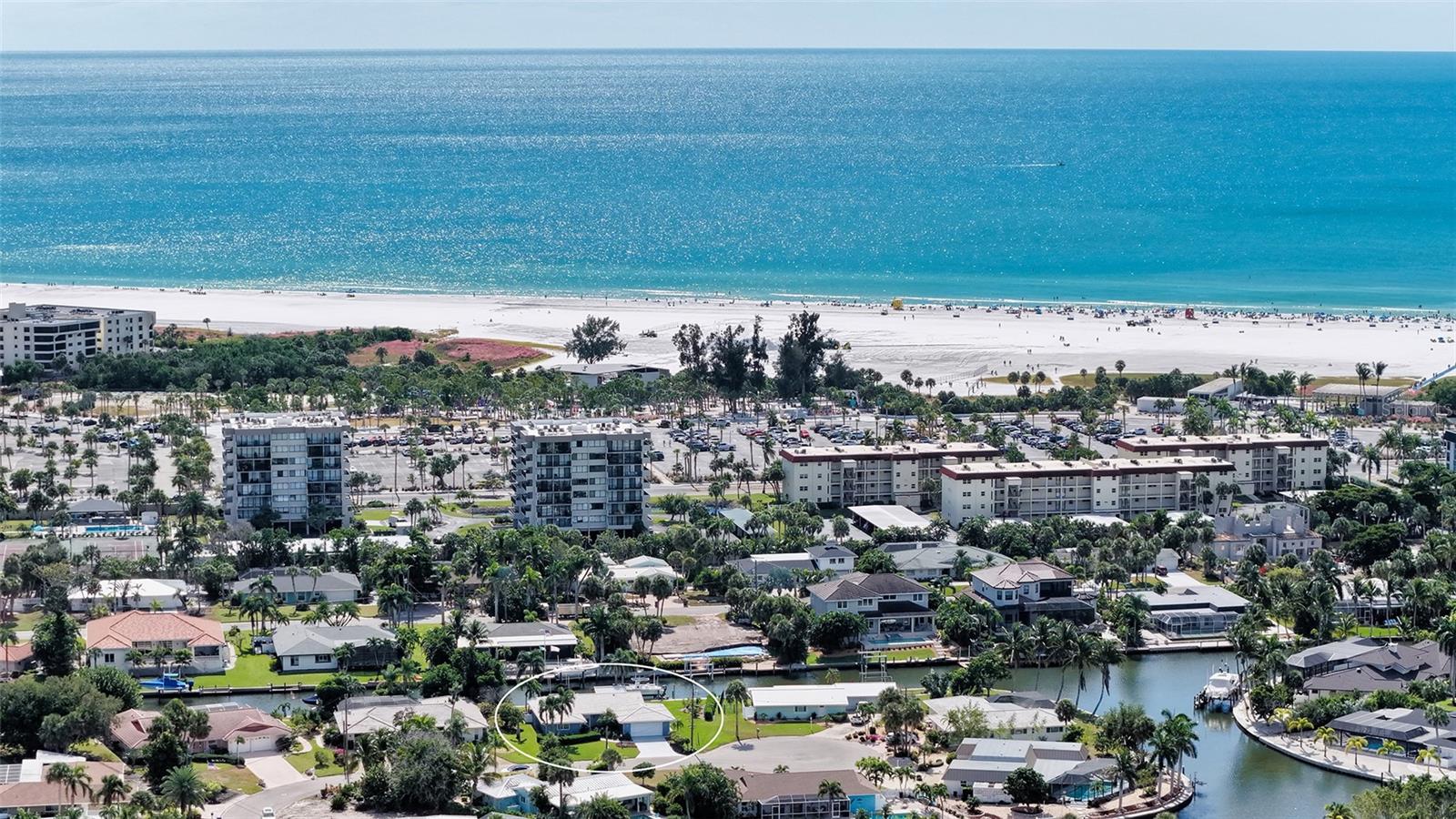 SIESTA ISLES - Residential