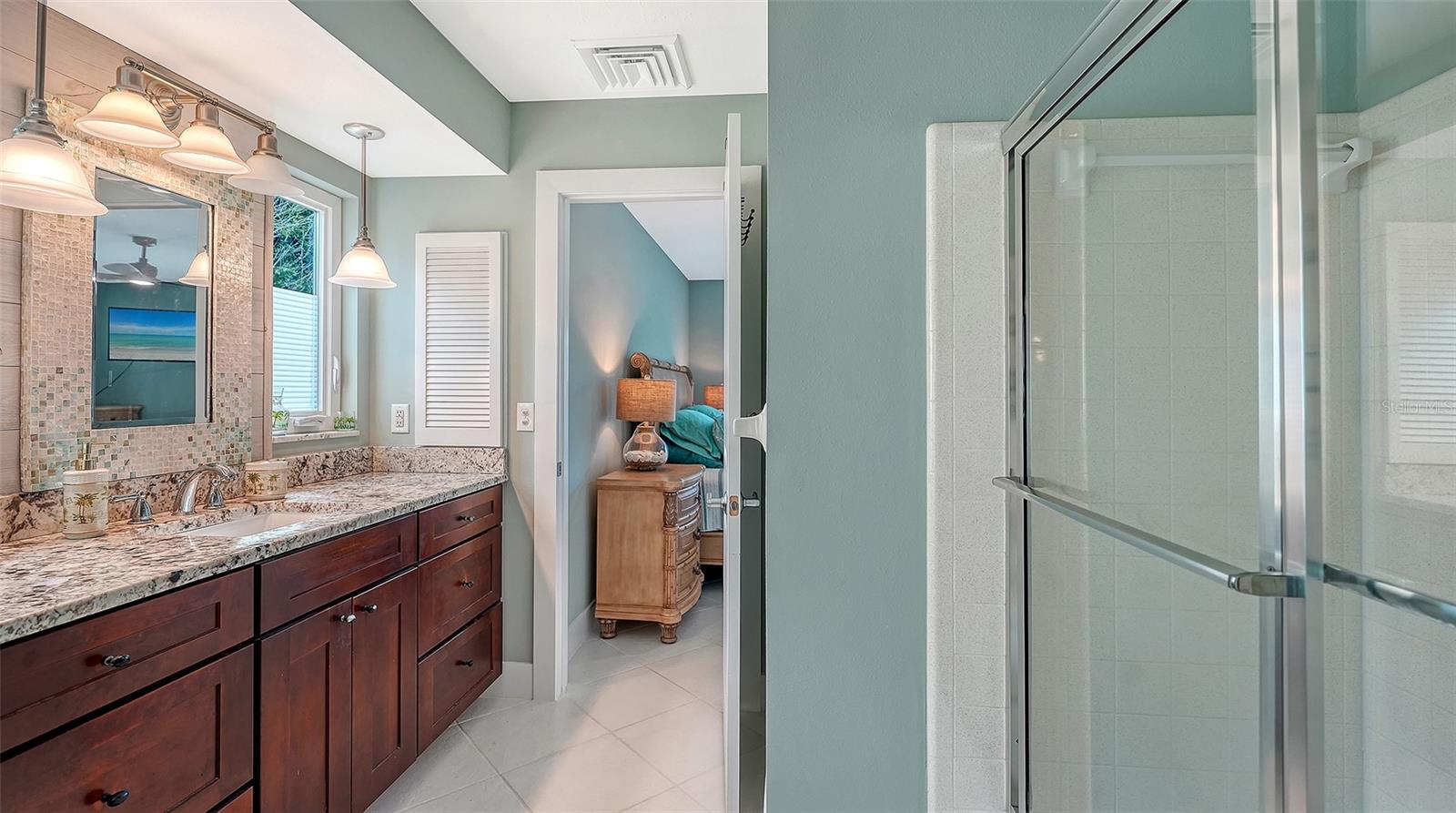 SIESTA ISLES - Residential