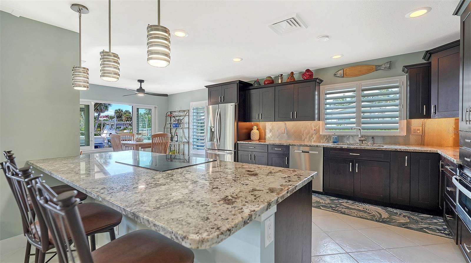 SIESTA ISLES - Residential