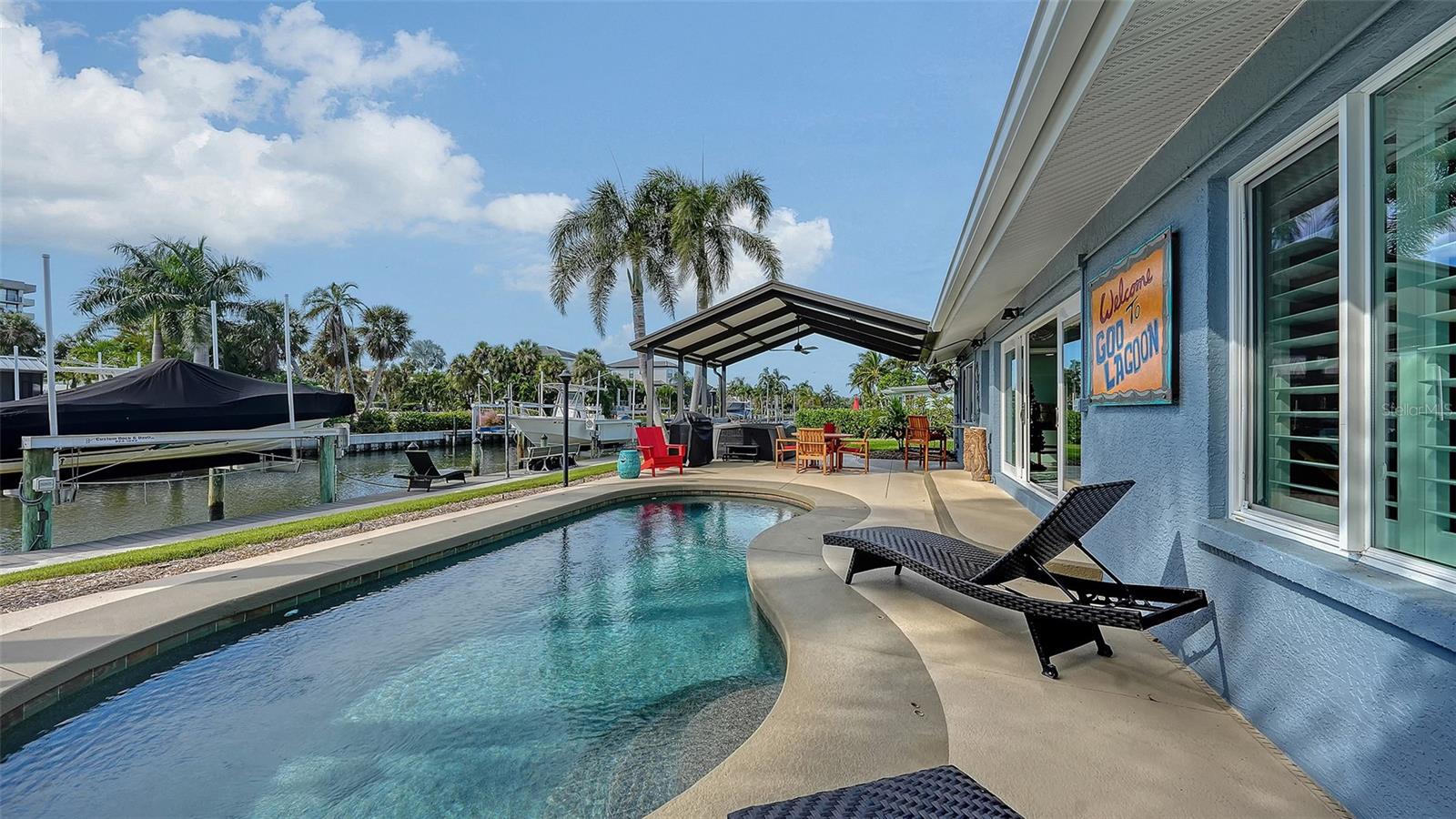 SIESTA ISLES - Residential