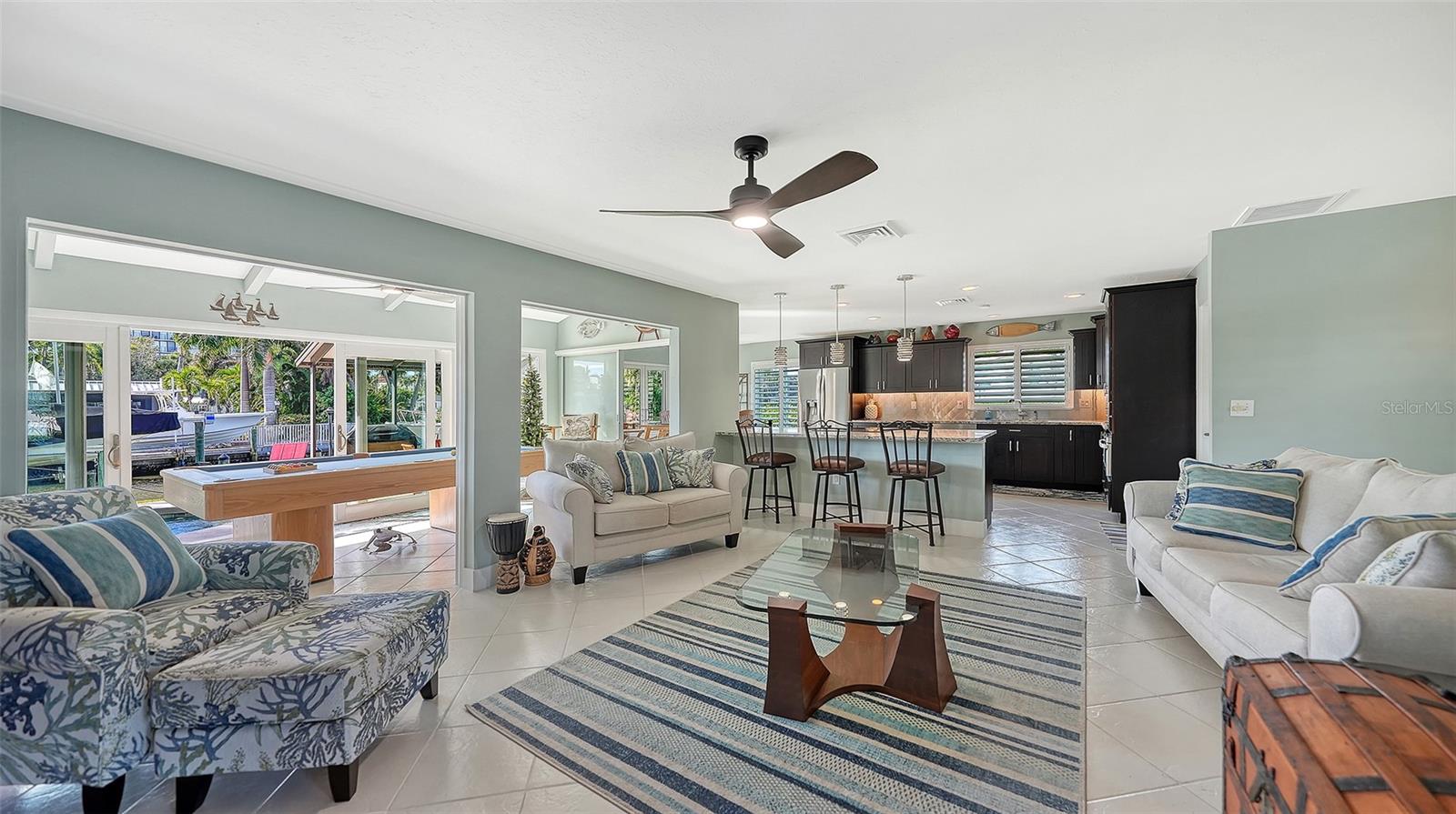 SIESTA ISLES - Residential