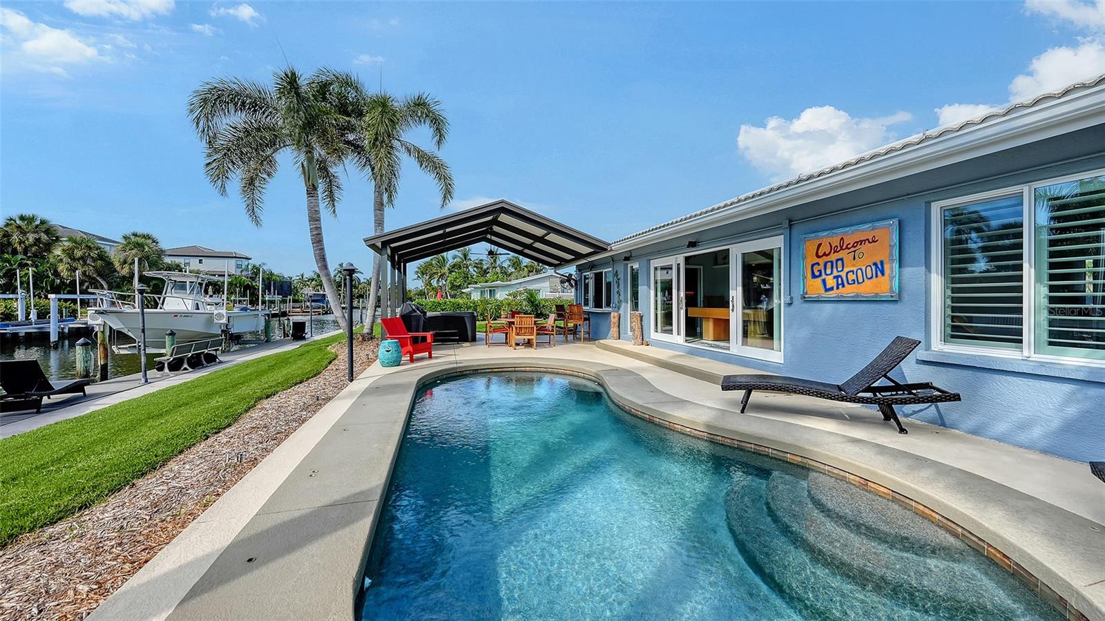 SIESTA ISLES - Residential