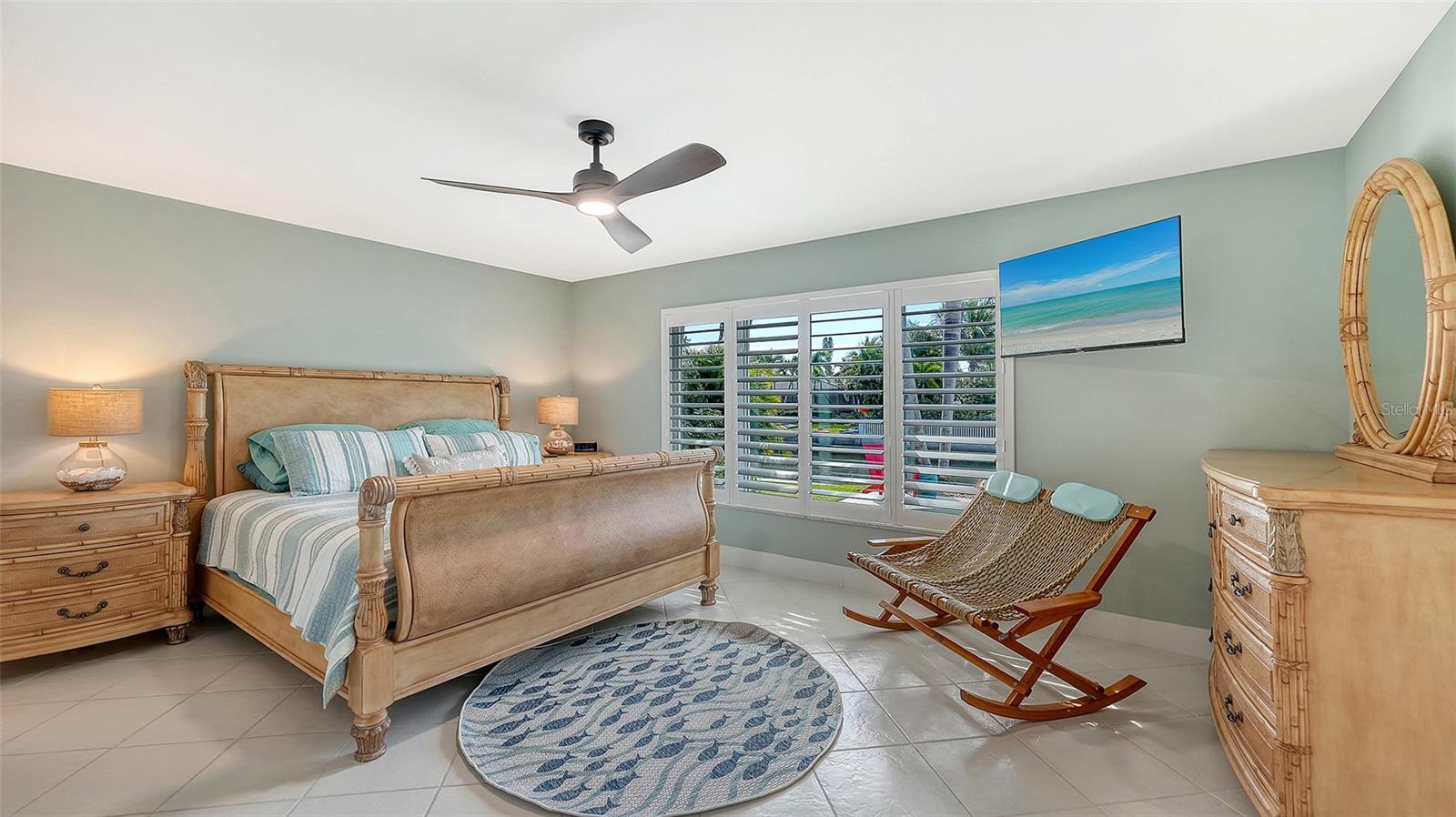 SIESTA ISLES - Residential