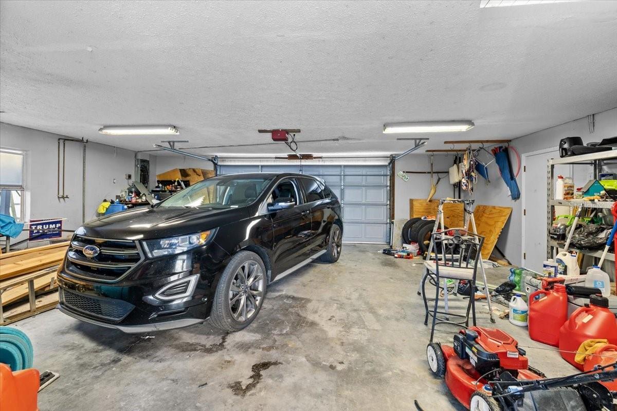 WEEKI WACHEE GARDENS - Residential