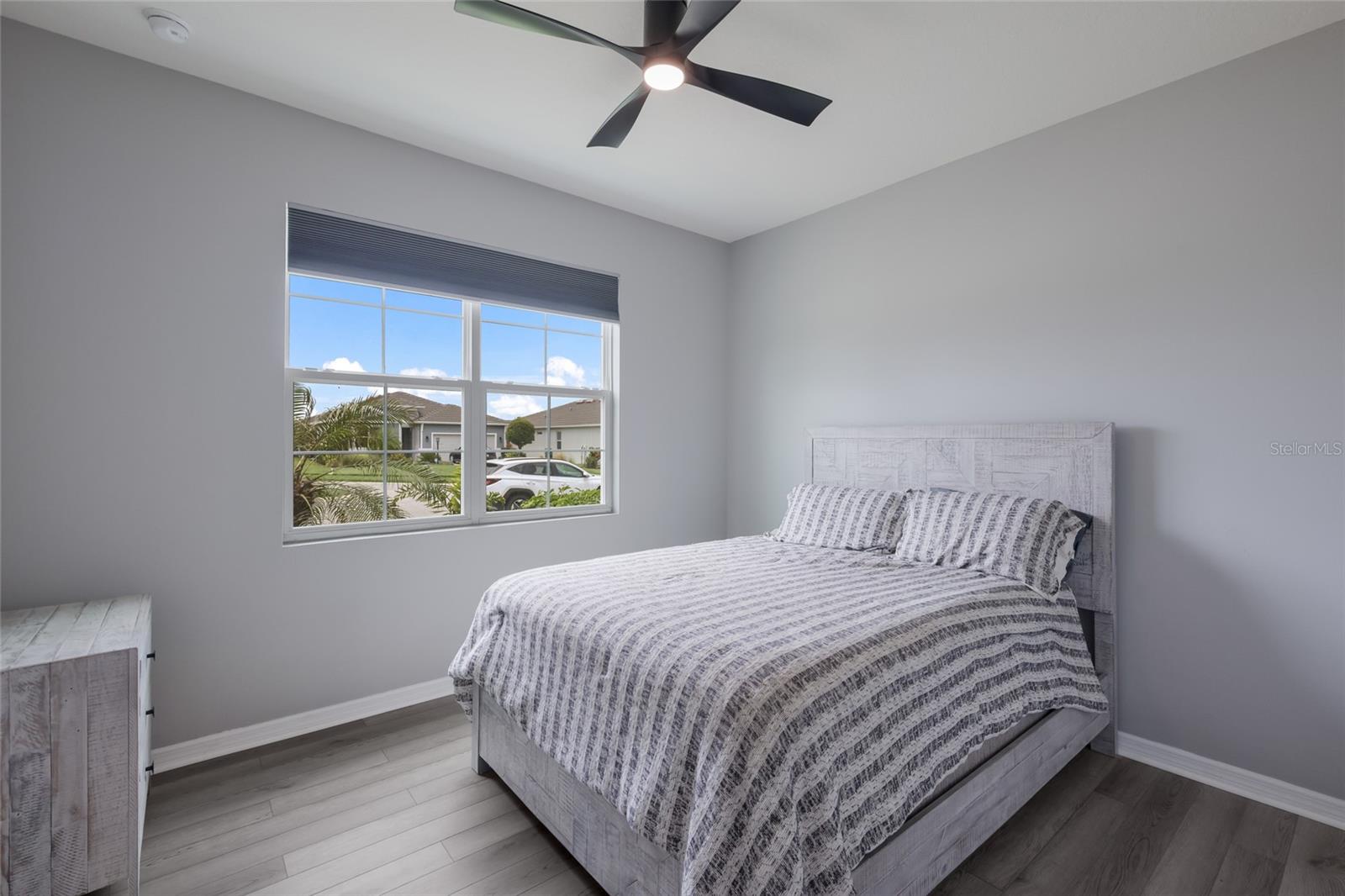 STAR FARMS AT LAKEWOOD RANCH - Residential