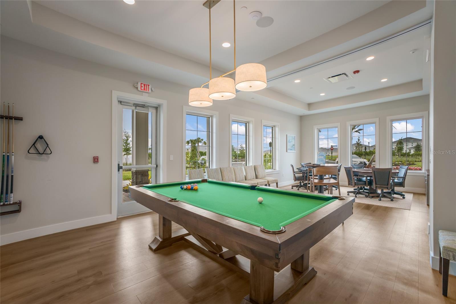 STAR FARMS AT LAKEWOOD RANCH - Residential