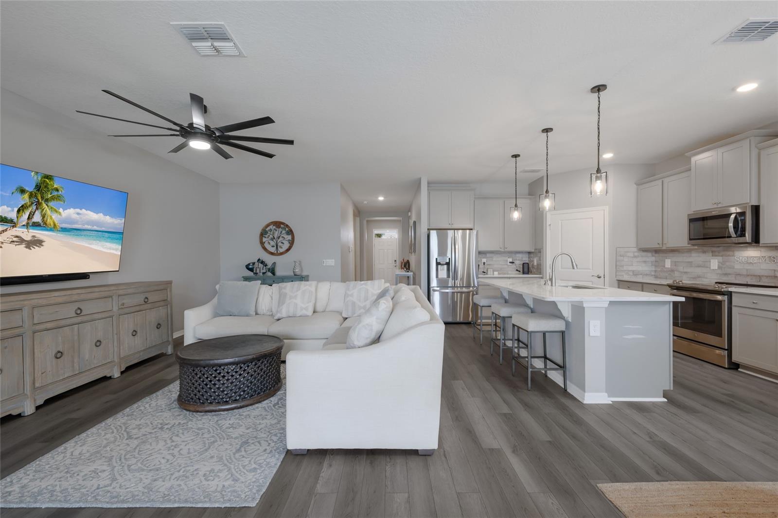 STAR FARMS AT LAKEWOOD RANCH - Residential