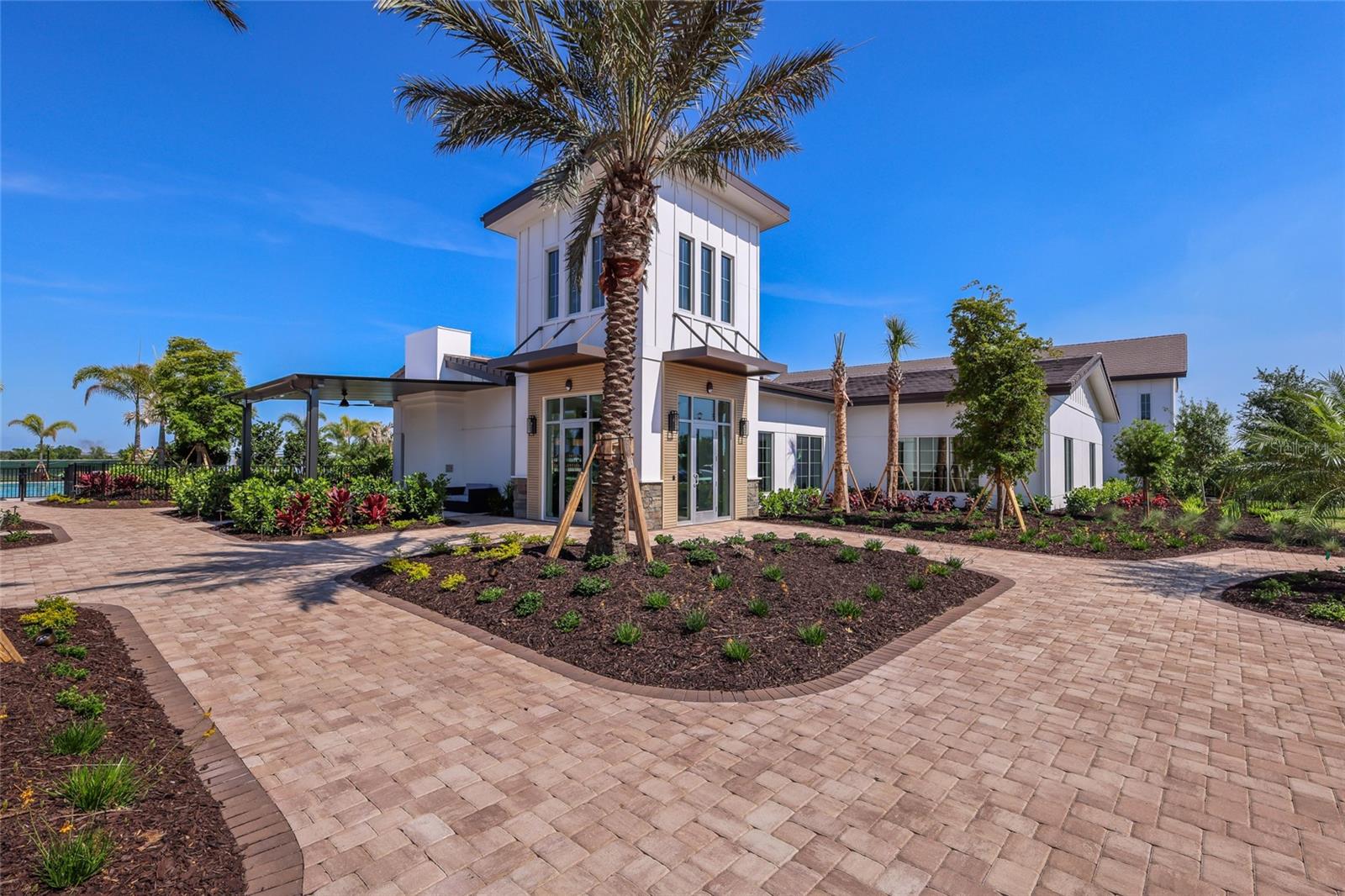 STAR FARMS AT LAKEWOOD RANCH - Residential