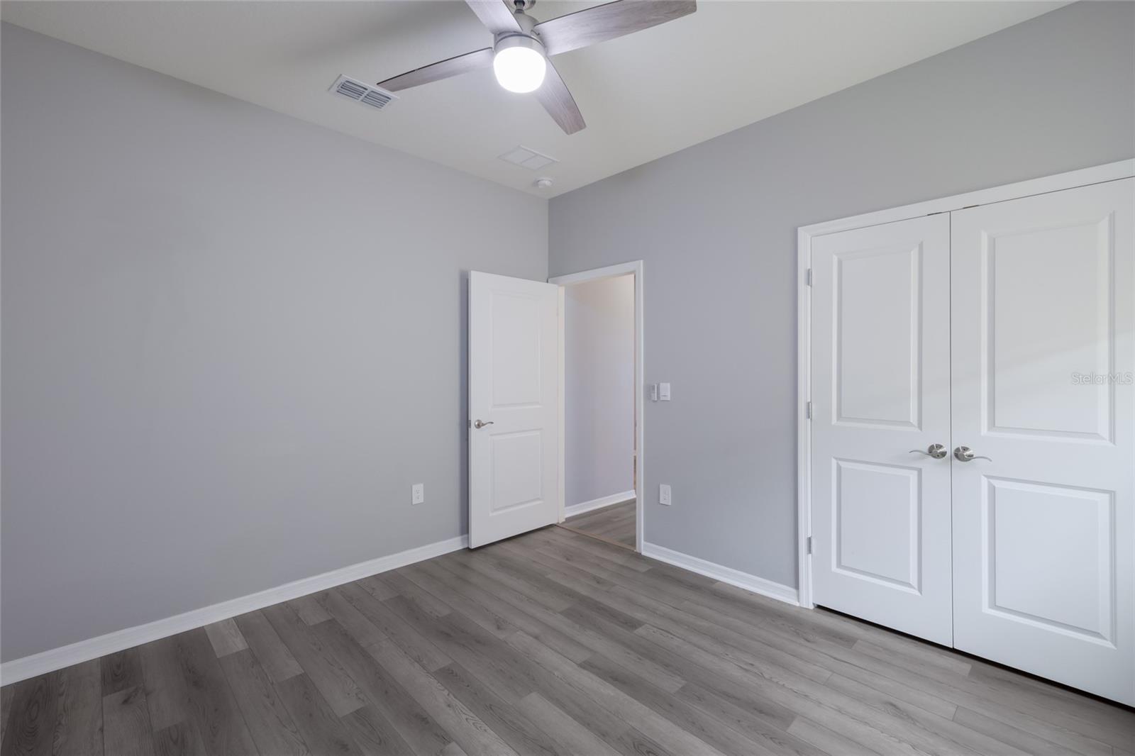 STAR FARMS AT LAKEWOOD RANCH - Residential