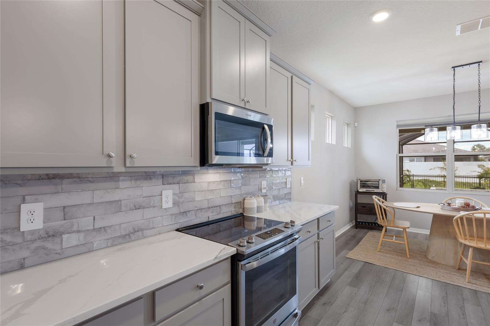 STAR FARMS AT LAKEWOOD RANCH - Residential