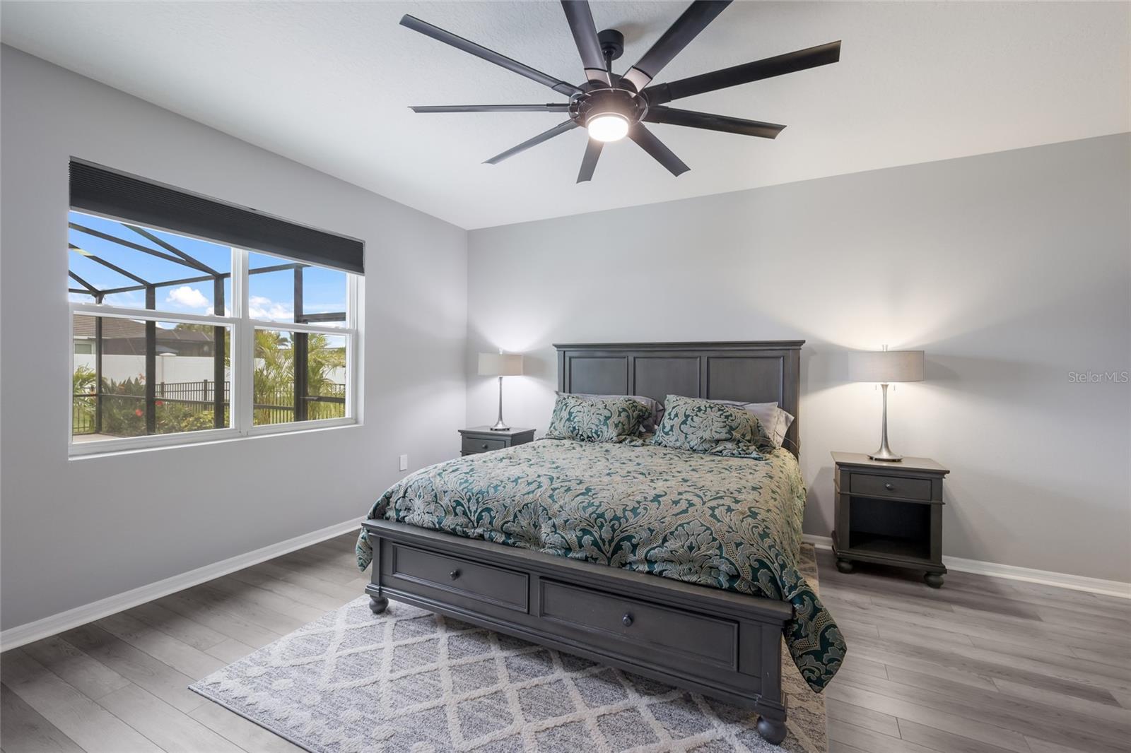 STAR FARMS AT LAKEWOOD RANCH - Residential