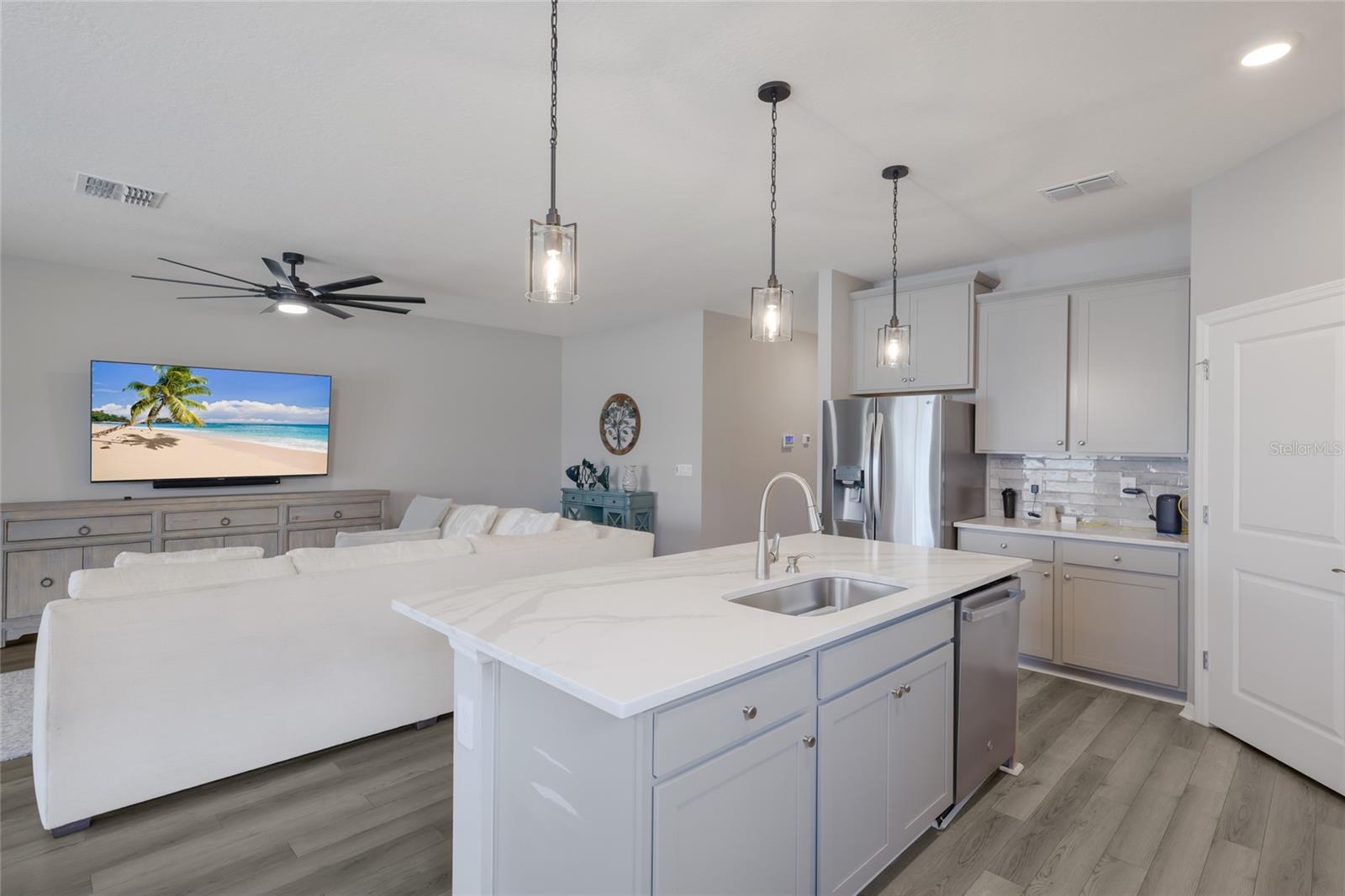 STAR FARMS AT LAKEWOOD RANCH - Residential