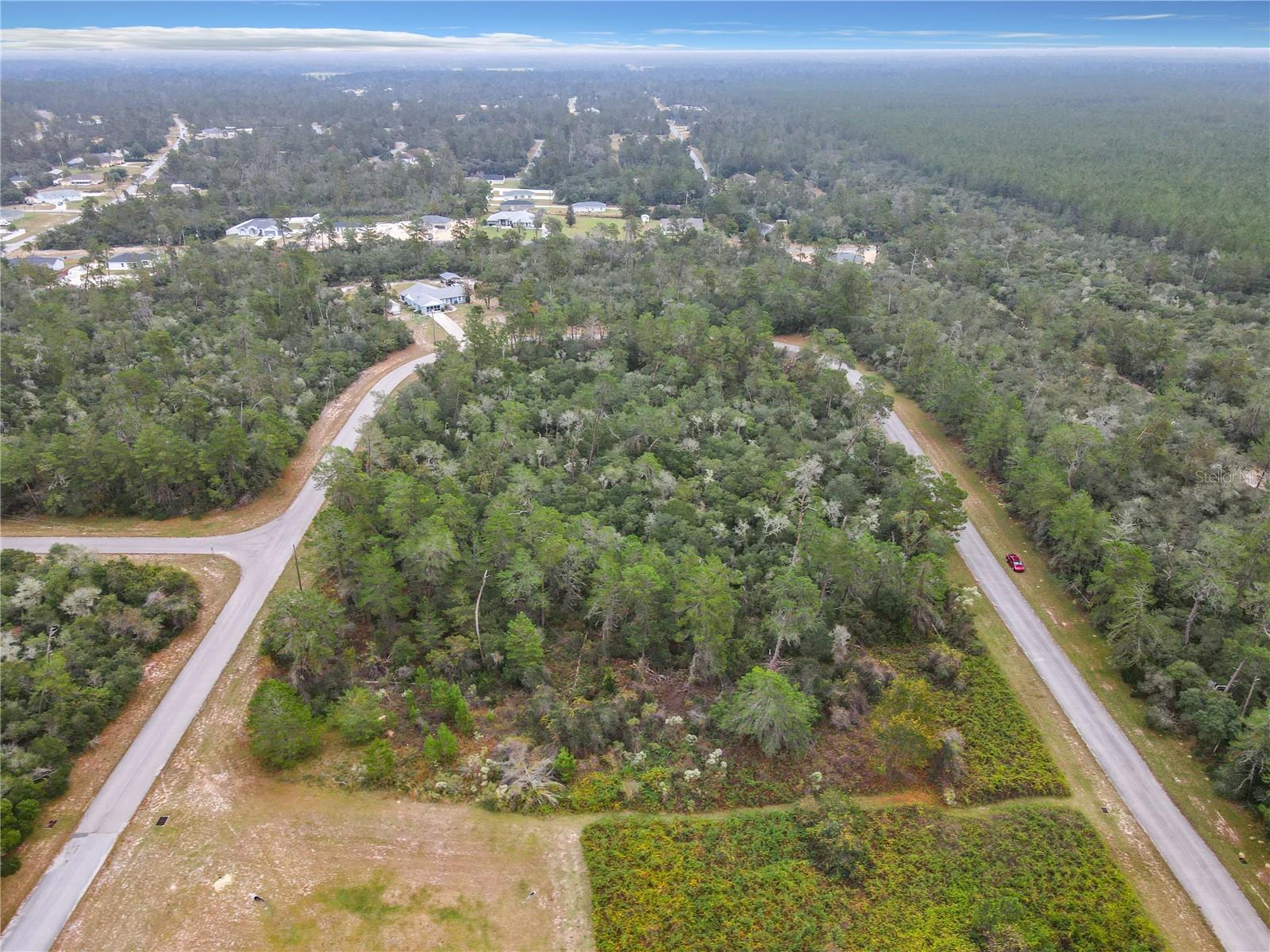 MARION OAKS UN 06 - Land