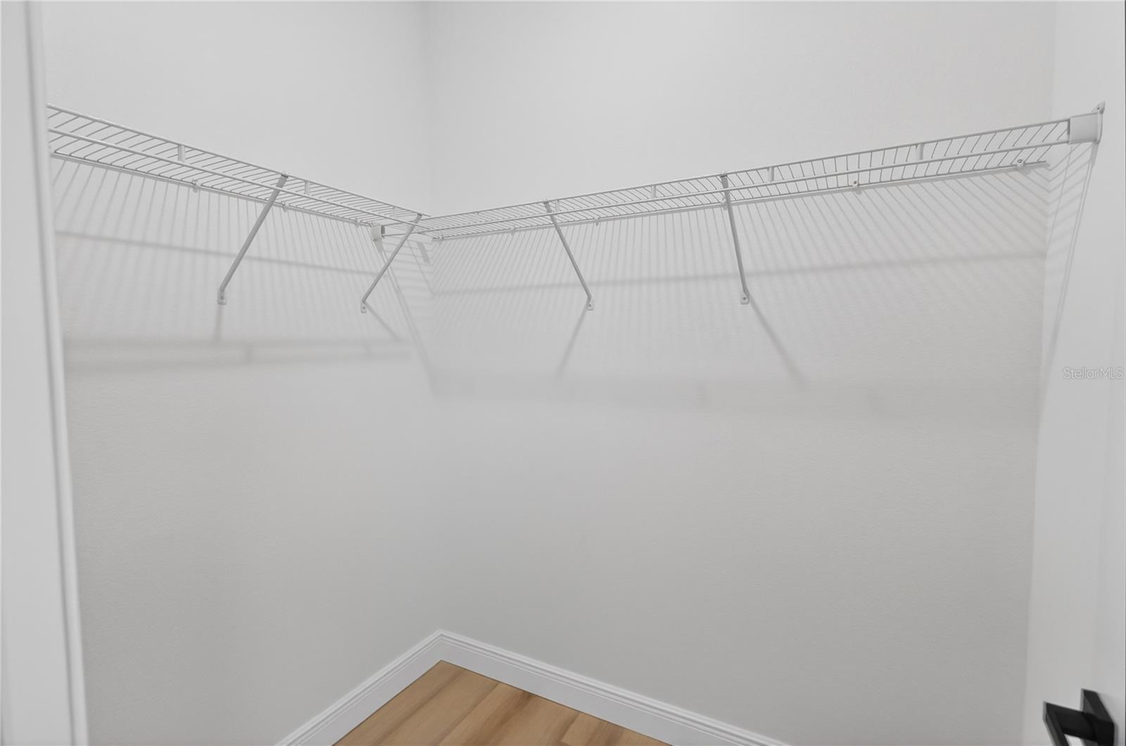 MARION OAKS UN 03 - Residential Lease