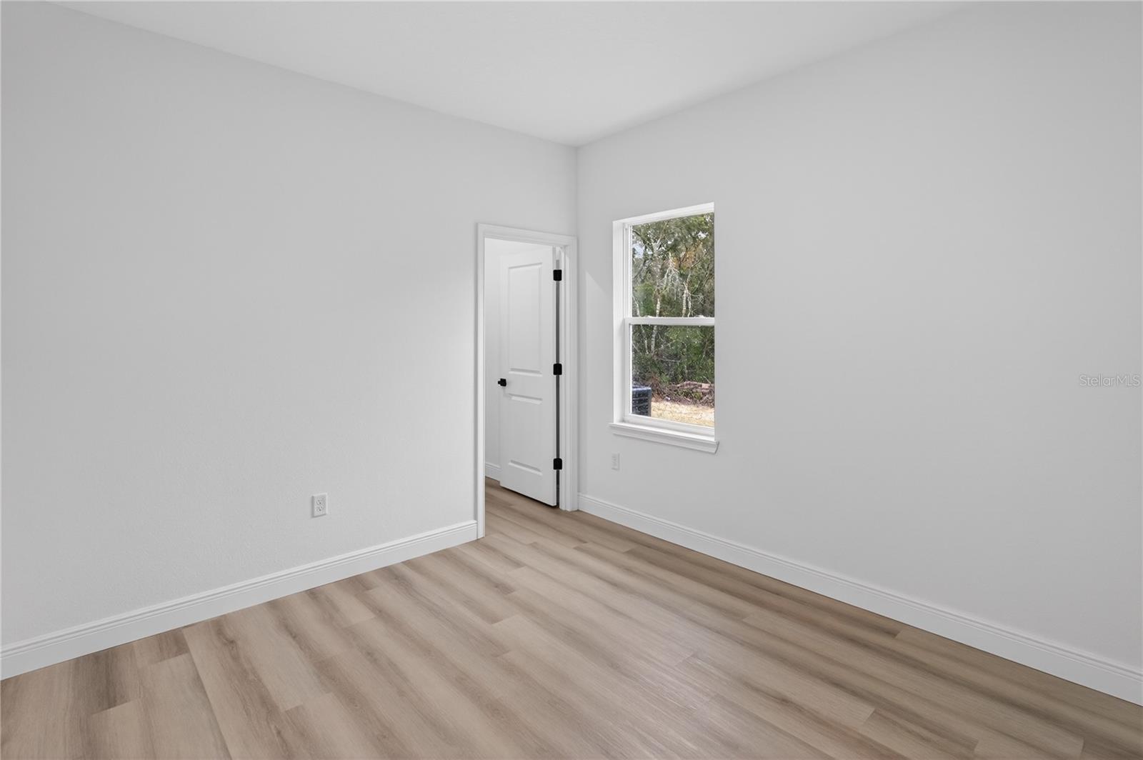 MARION OAKS UN 03 - Residential Lease
