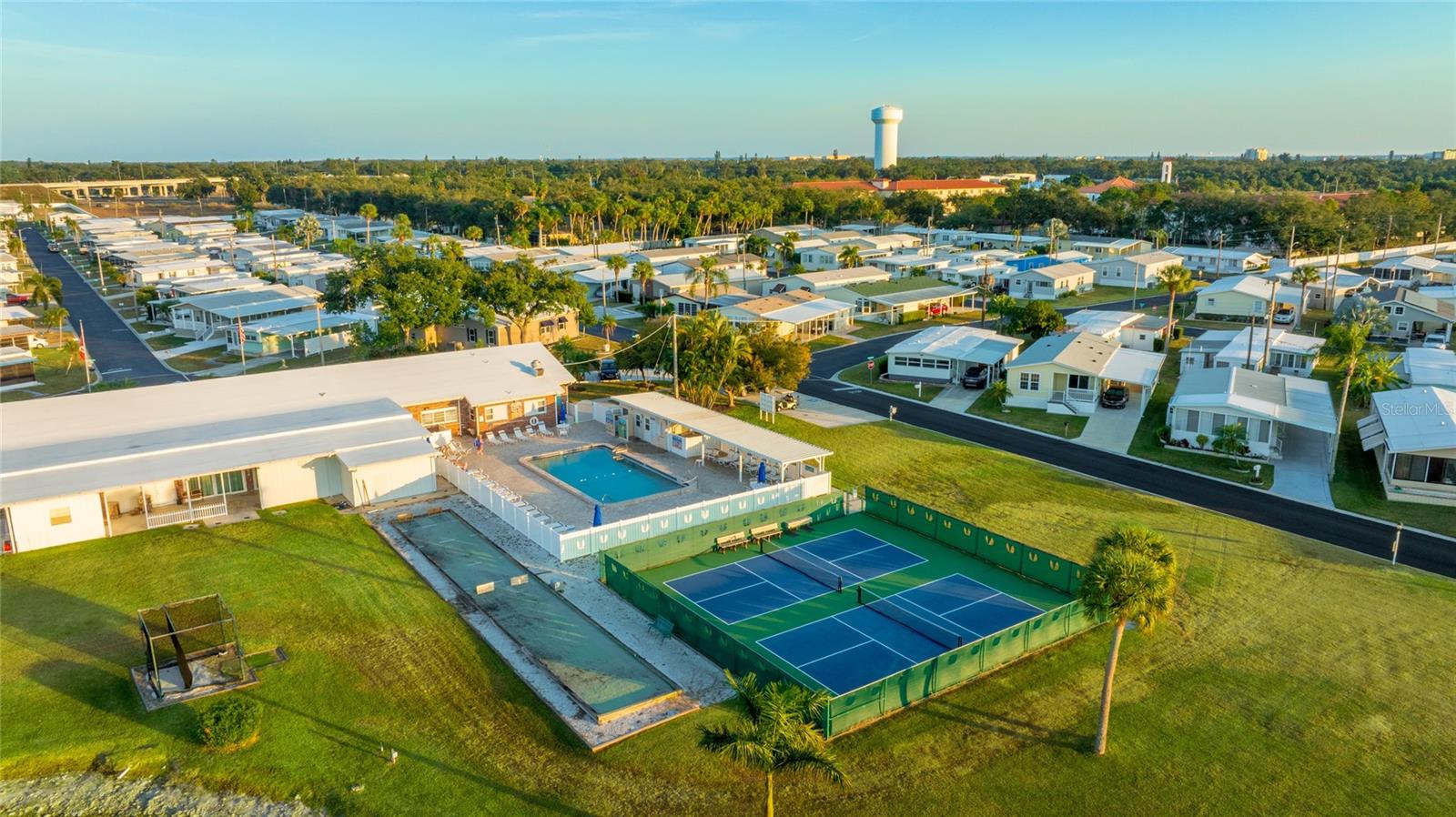 LEISURE LAKE VILLAGE AKA LEISURE LAKE MHP CO-OP - Residential