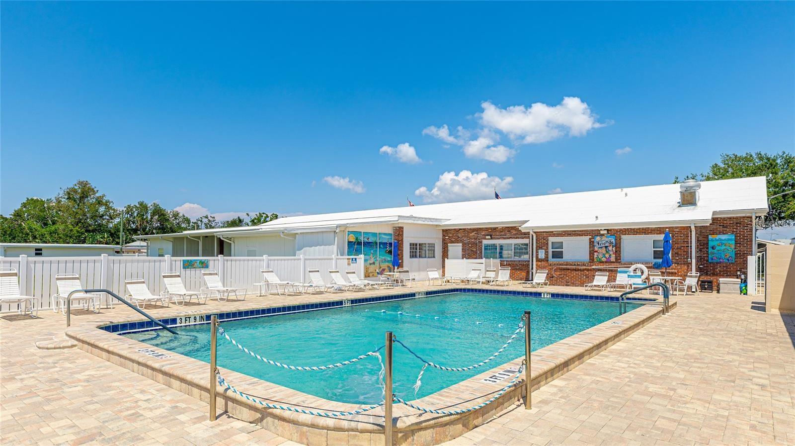 LEISURE LAKE VILLAGE AKA LEISURE LAKE MHP CO-OP - Residential