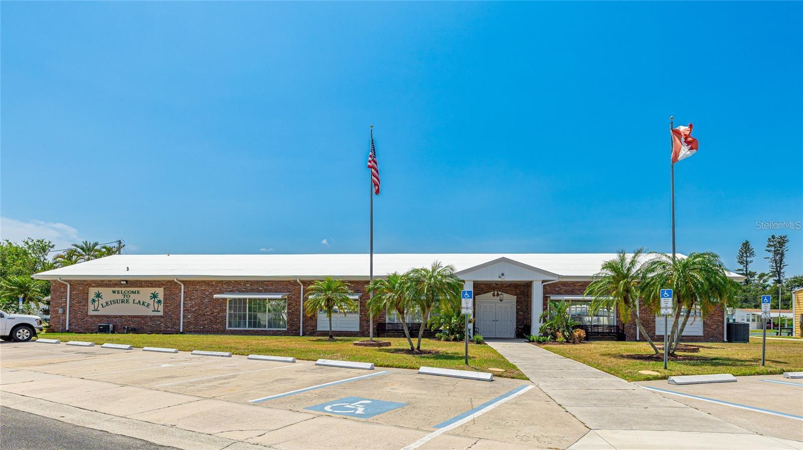 LEISURE LAKE VILLAGE AKA LEISURE LAKE MHP CO-OP - Residential