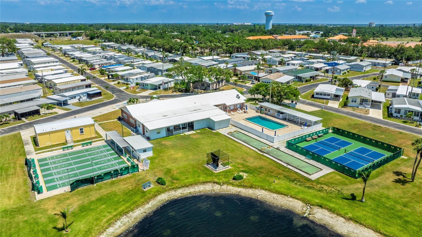 LEISURE LAKE VILLAGE AKA LEISURE LAKE MHP CO-OP - Residential