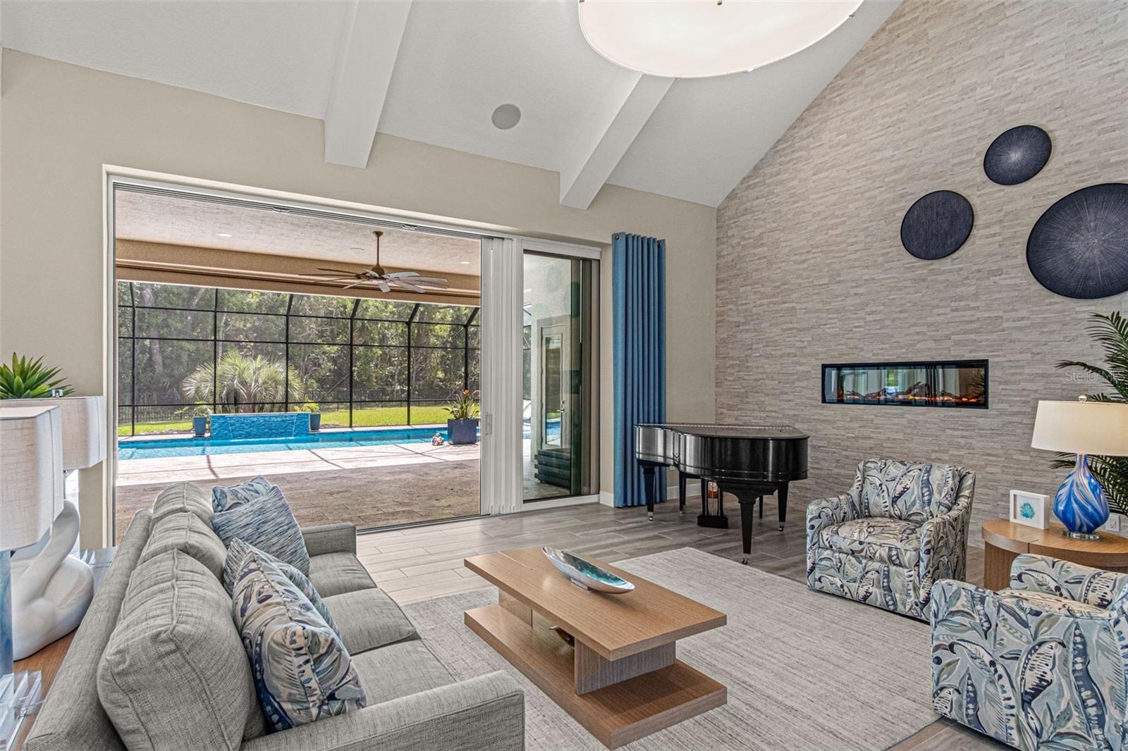 ESTATES/BROWNS LNDG - Residential