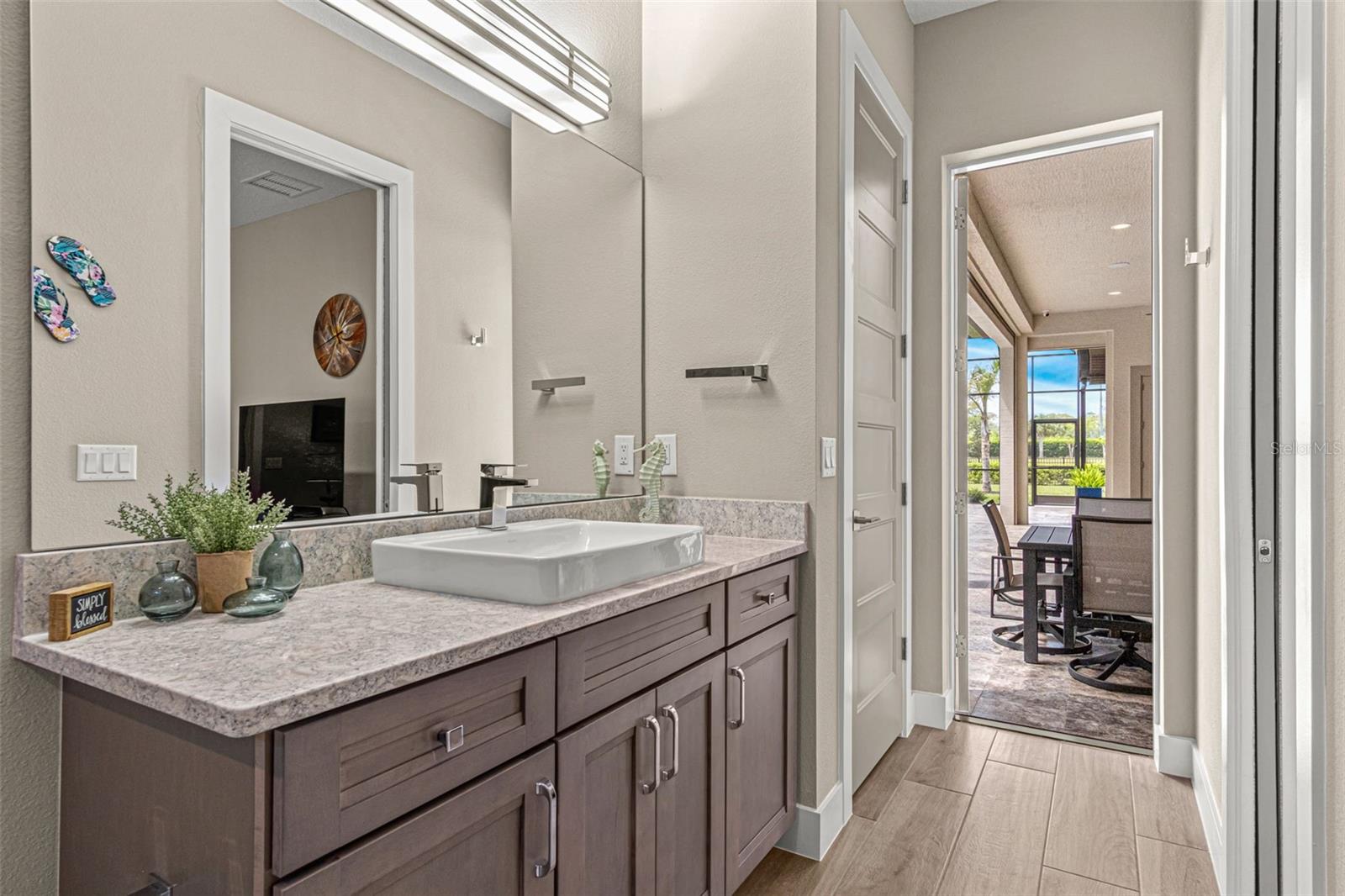 ESTATES/BROWNS LNDG - Residential