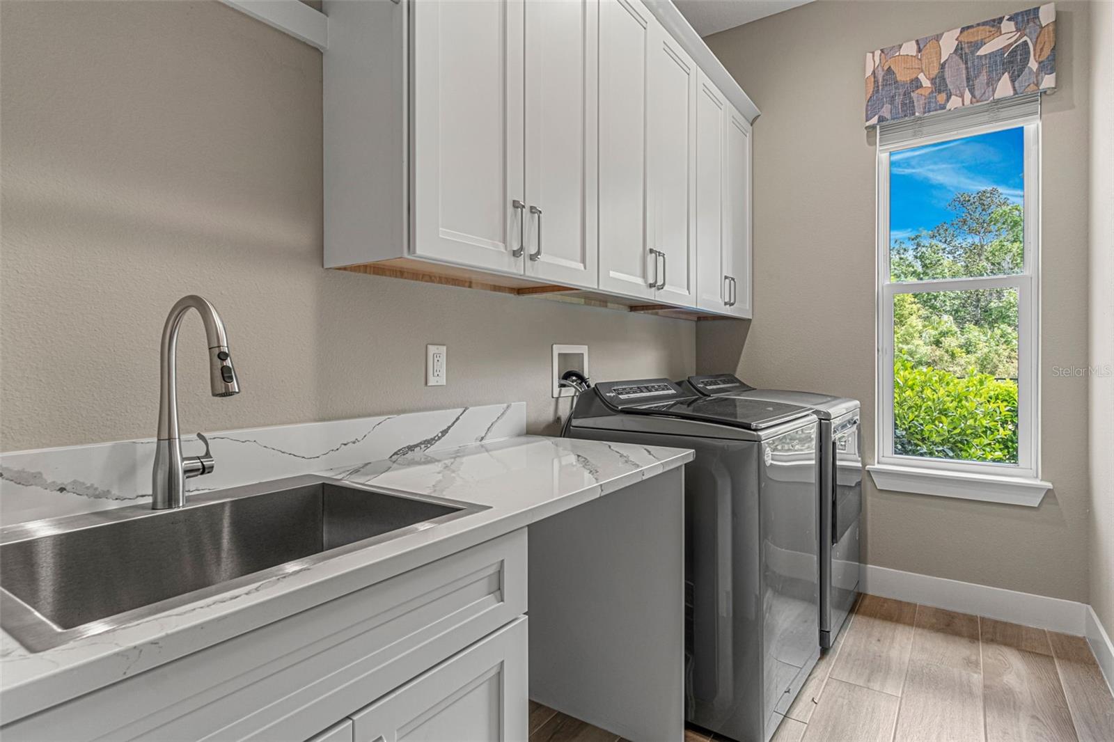 ESTATES/BROWNS LNDG - Residential