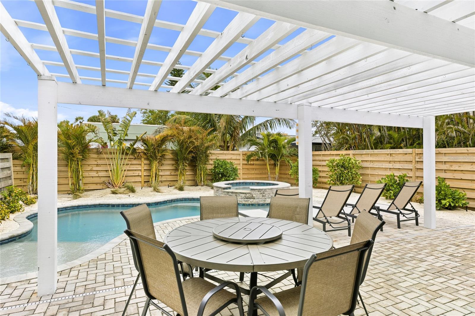 SHORE ACRES RESUBDIVIDED - Residential