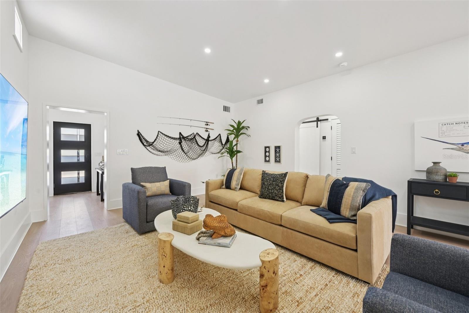 SHORE ACRES RESUBDIVIDED - Residential