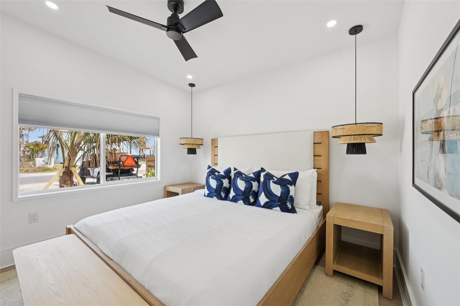 SHORE ACRES RESUBDIVIDED - Residential