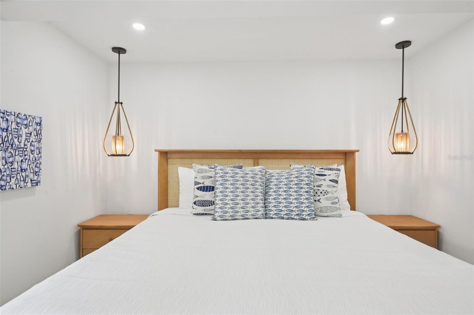 SHORE ACRES RESUBDIVIDED - Residential