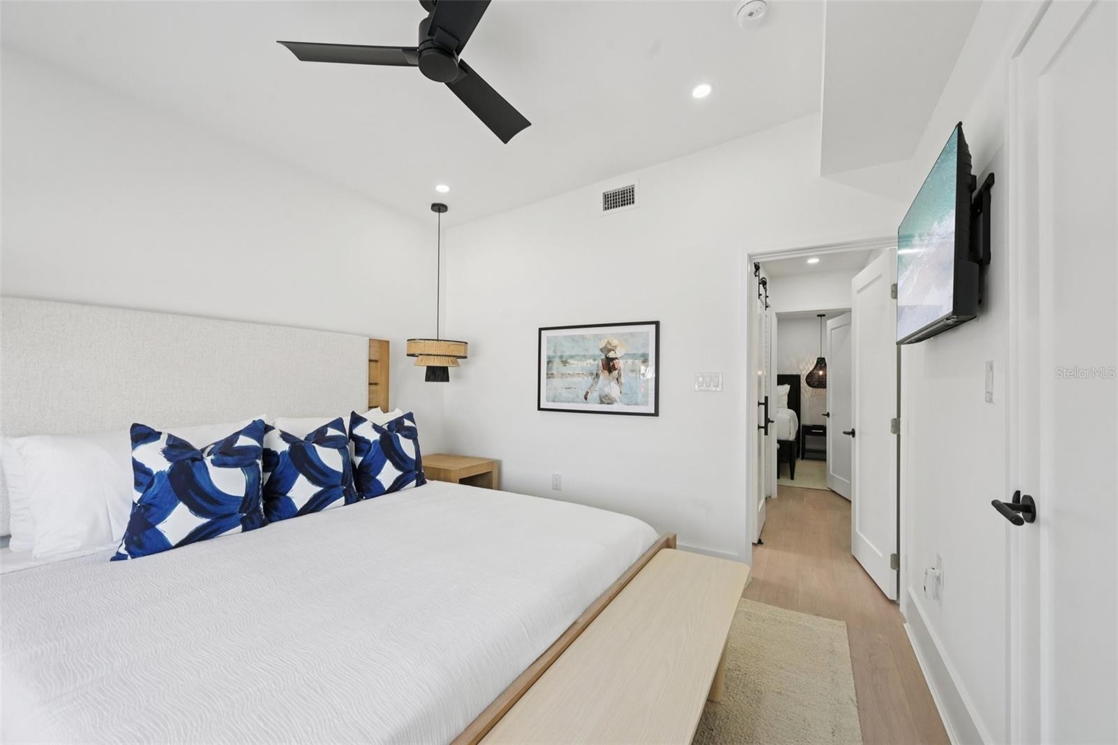 SHORE ACRES RESUBDIVIDED - Residential