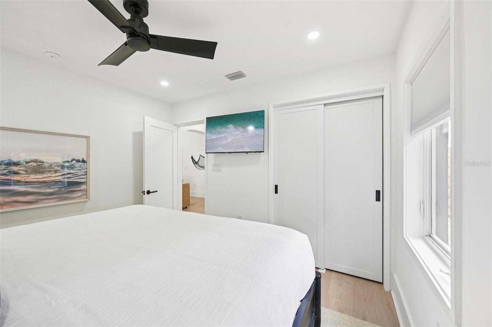 SHORE ACRES RESUBDIVIDED - Residential