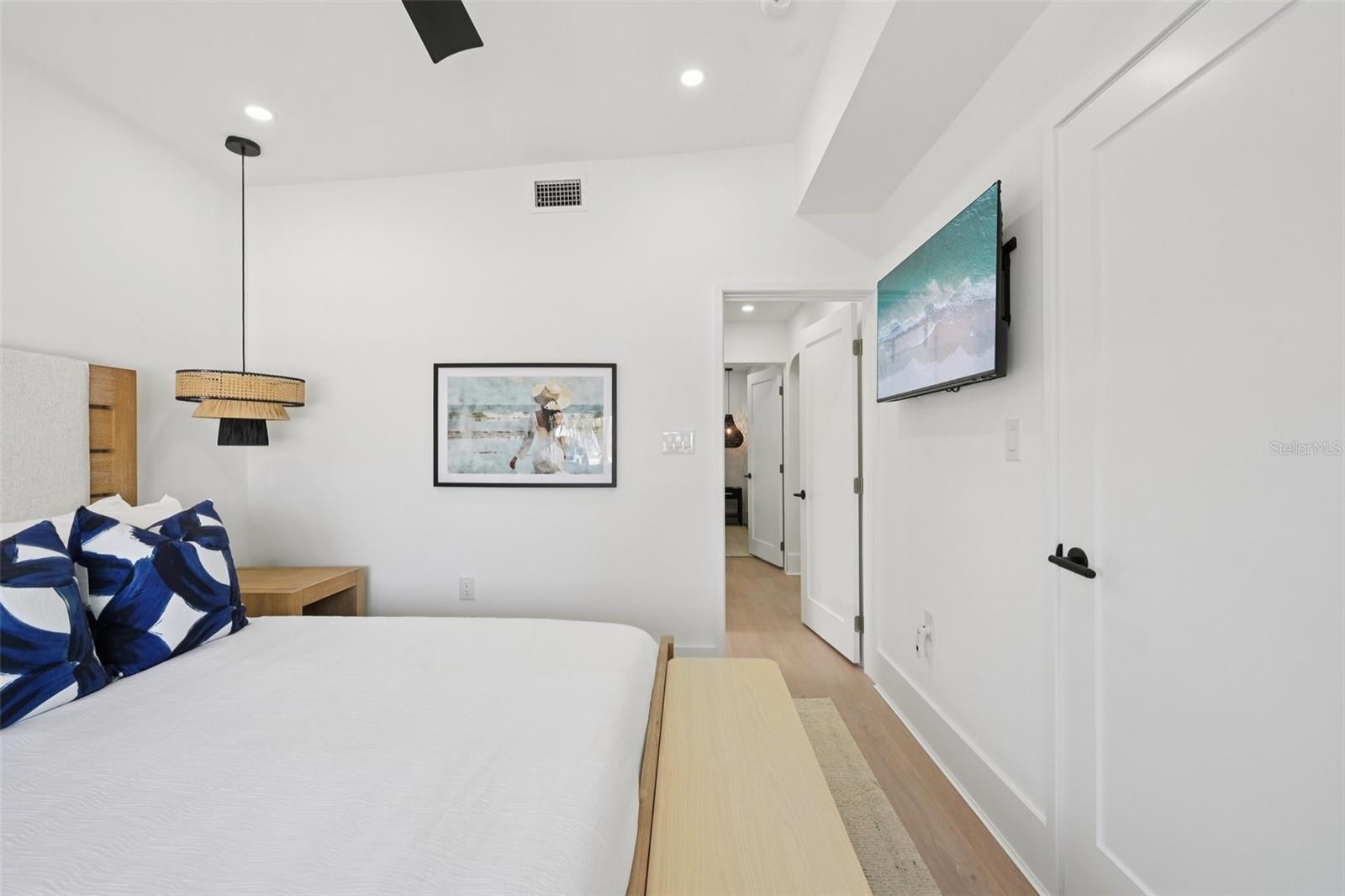 SHORE ACRES RESUBDIVIDED - Residential