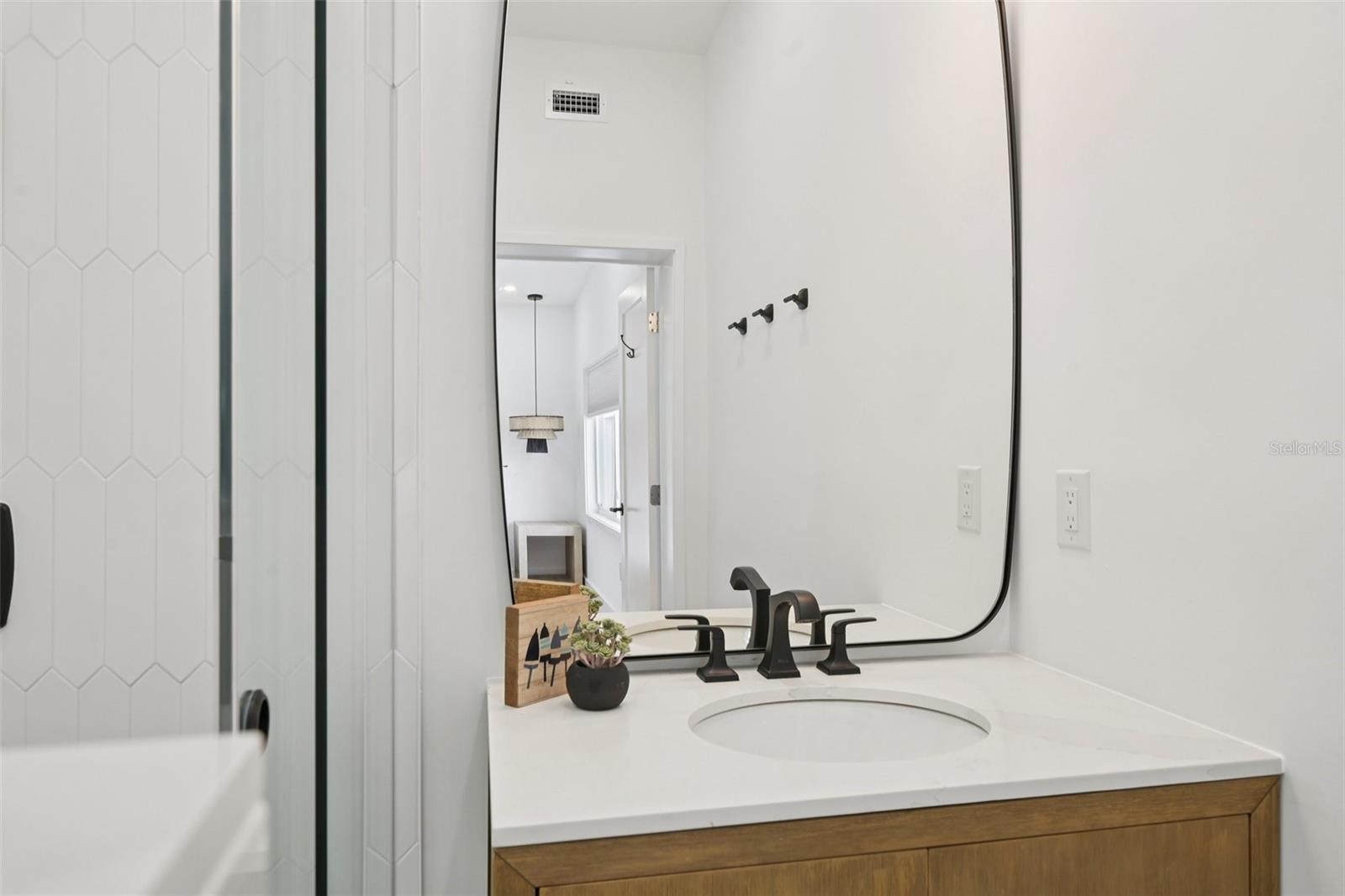 SHORE ACRES RESUBDIVIDED - Residential