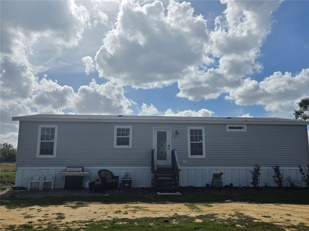 Photo of 1981 SE Piggy Back Road, Arcadia, FL 34266 (MLS # C7519067)