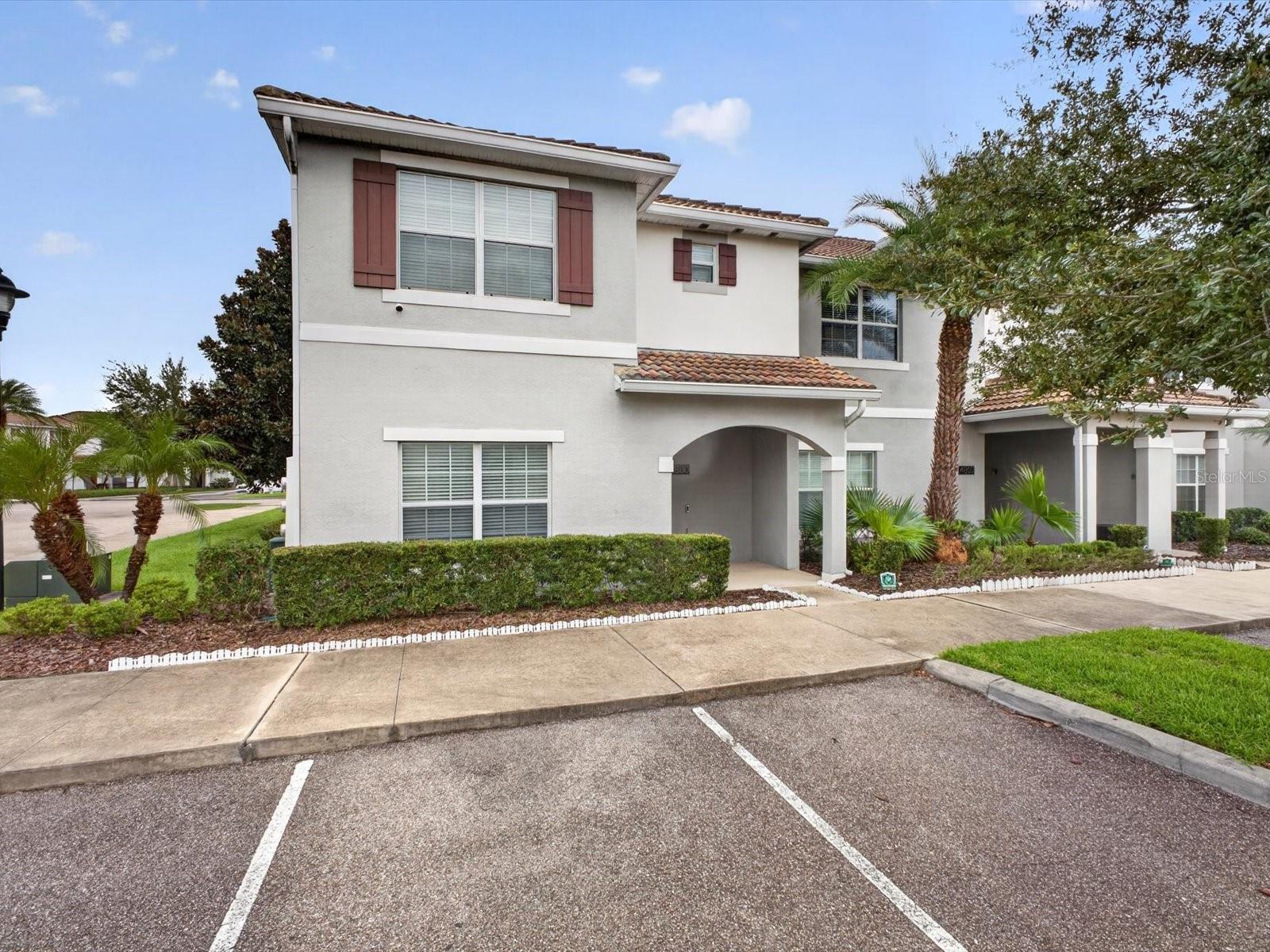 4800 BRIER ROSE LANE