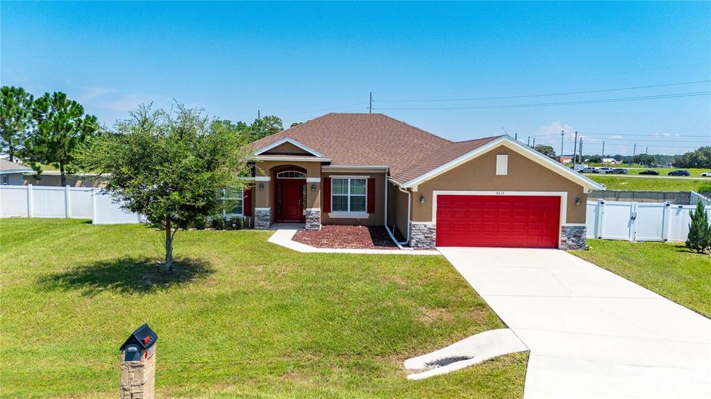 Photo of 9637 SW 51st Circle, Ocala, FL 34476 (MLS # OM708333)