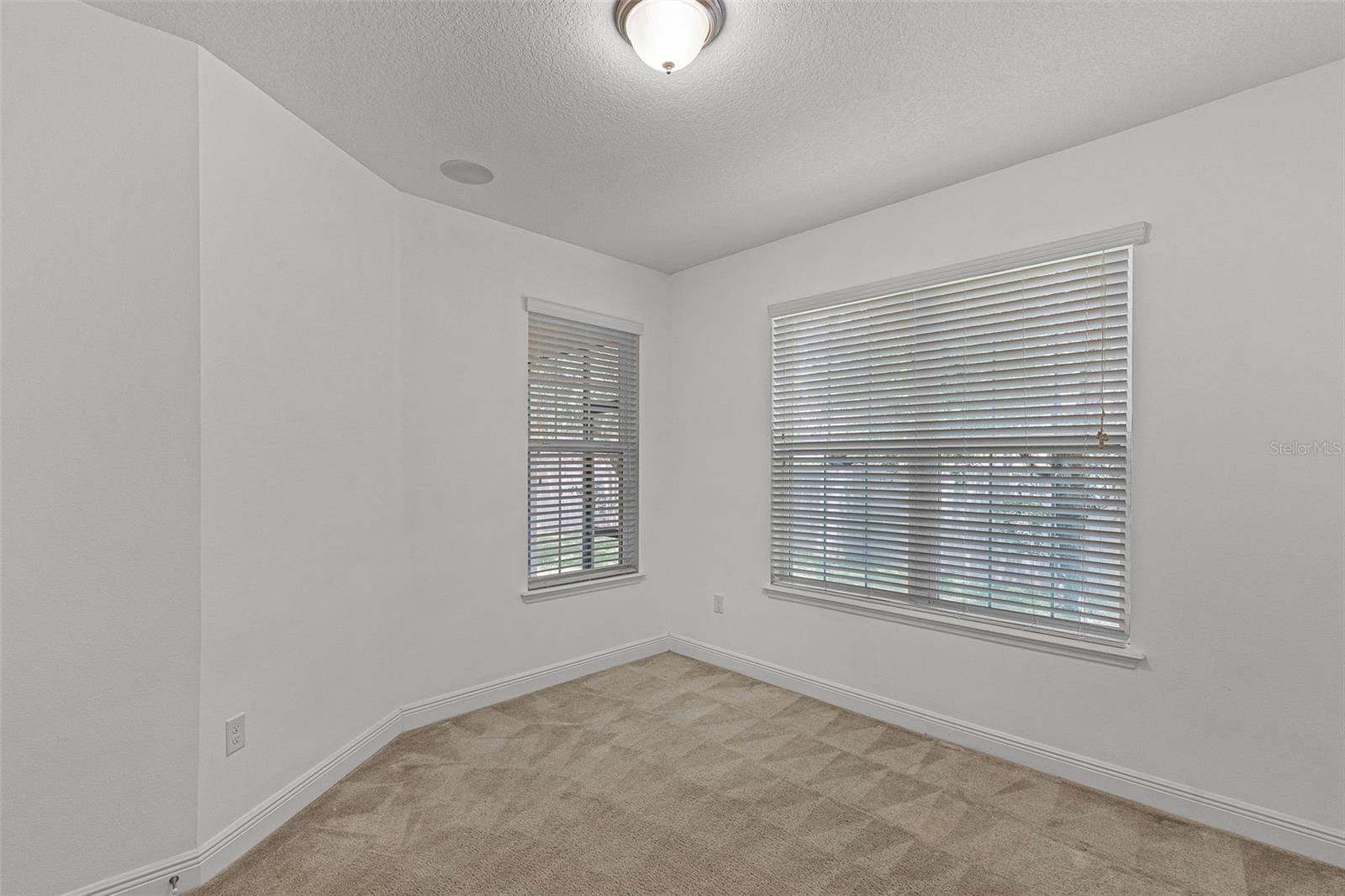 WINDERMERE TRLS PH 1C - Residential Lease