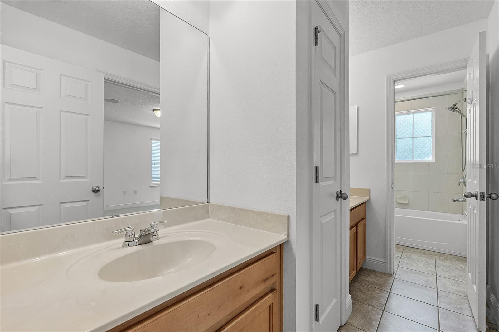 WINDERMERE TRLS PH 1C - Residential Lease