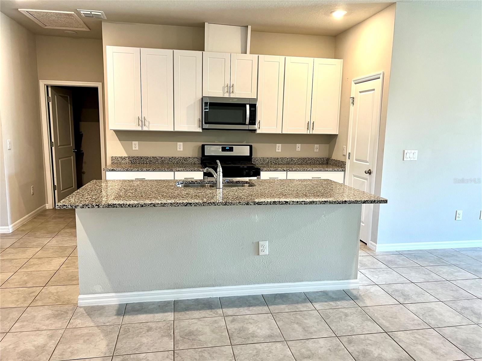 ARTISAN LAKES EAVES BEND PH I SP A-K - Residential