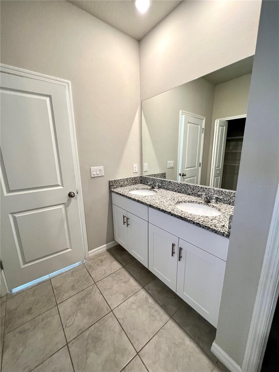 ARTISAN LAKES EAVES BEND PH I SP A-K - Residential